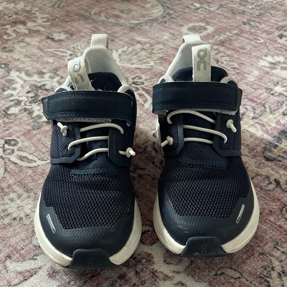 On Cloud Play Kids - Picture 3 of 6